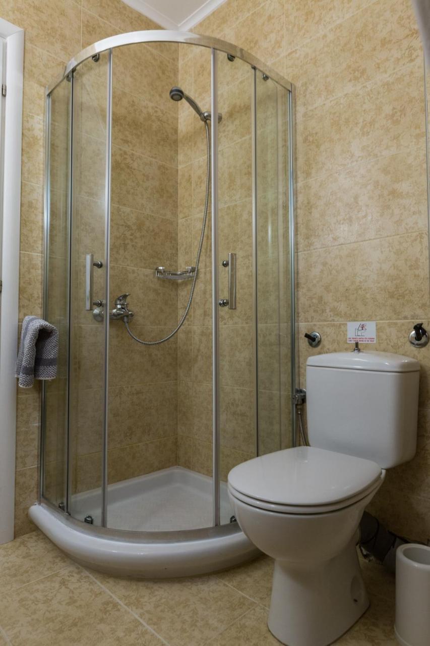 Moriel Seaside Homes Suites Елия Екстериор снимка