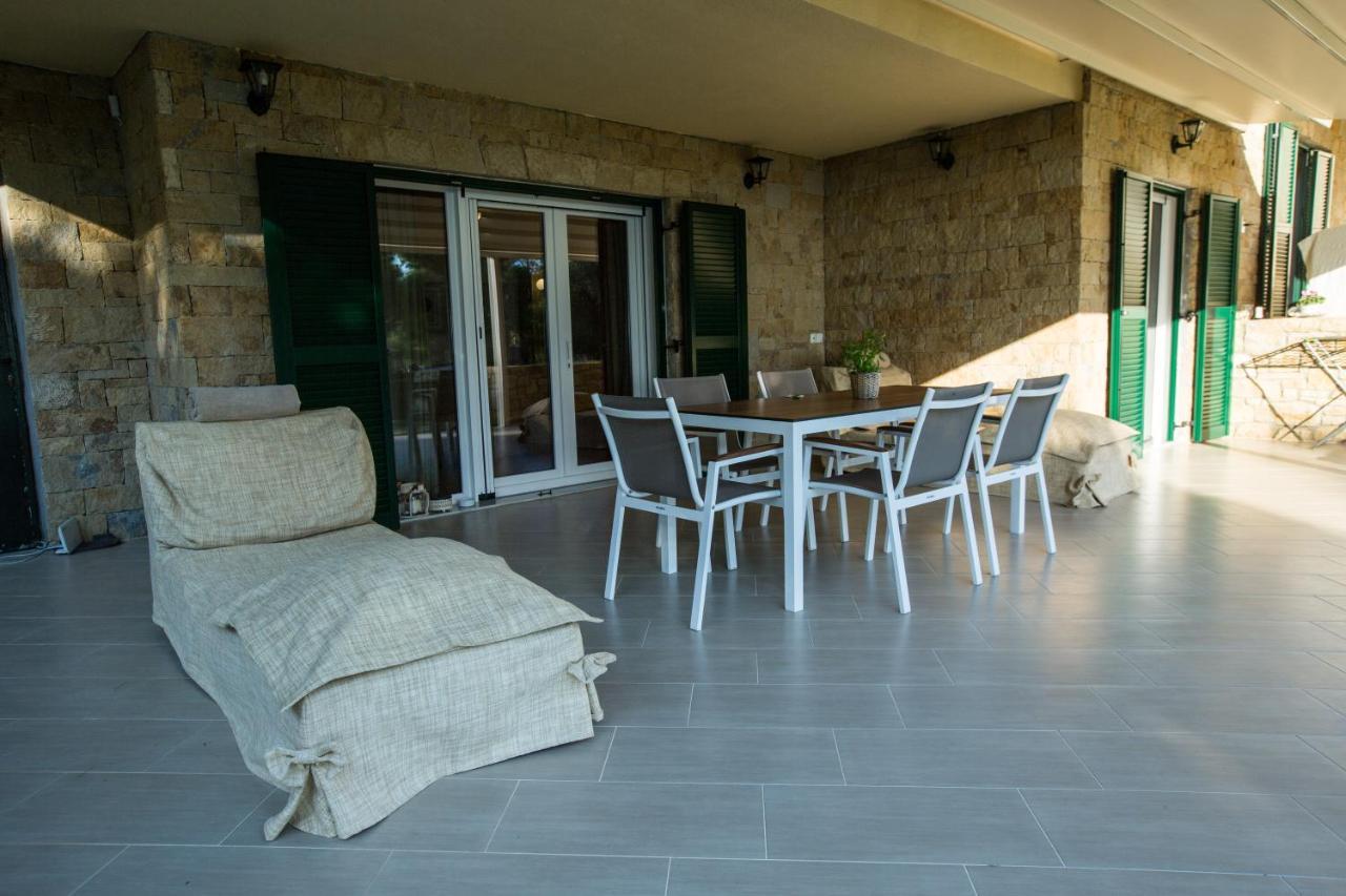 Moriel Seaside Homes Suites Елия Екстериор снимка